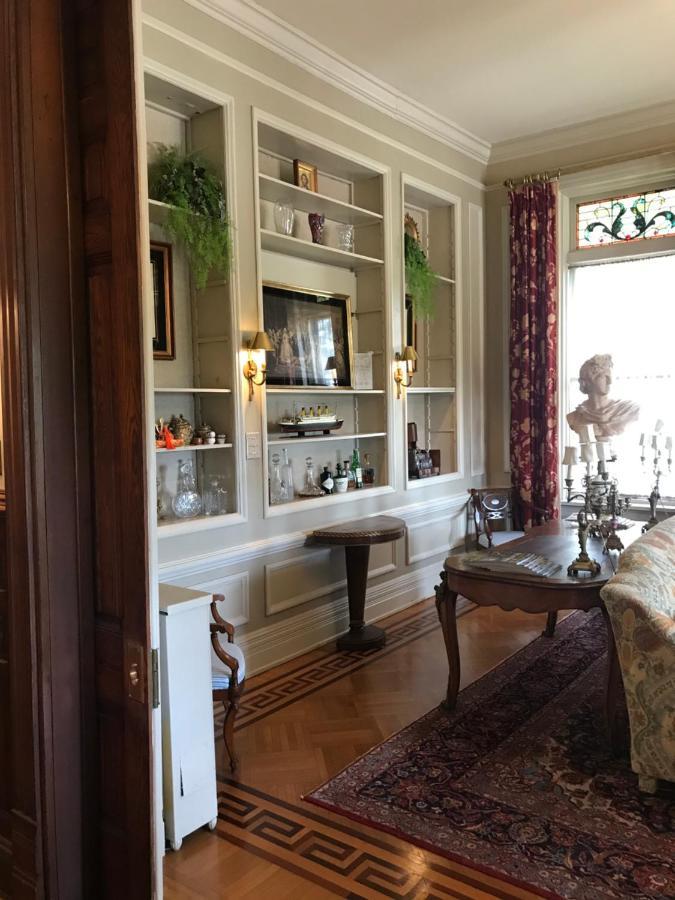 Burke Mansion Bed & Breakfast เมคอน ภายนอก รูปภาพ