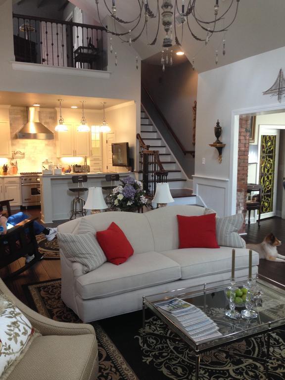 Burke Mansion Bed & Breakfast เมคอน ภายนอก รูปภาพ