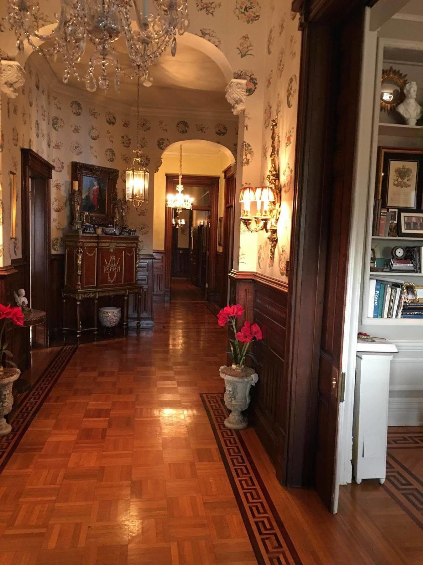 Burke Mansion Bed & Breakfast เมคอน ภายนอก รูปภาพ